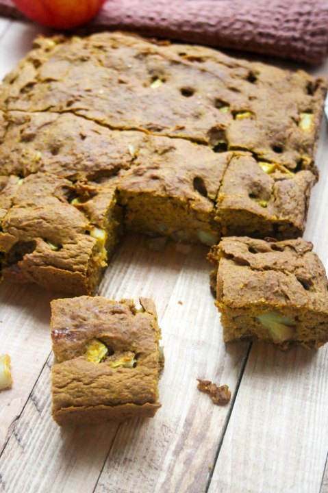 Apple Pumpkin Snack Cake