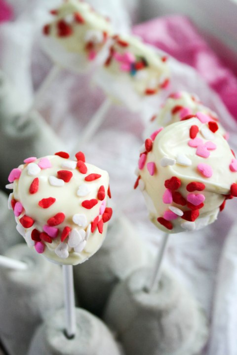 Marshmallow Pops for Valentine's Day