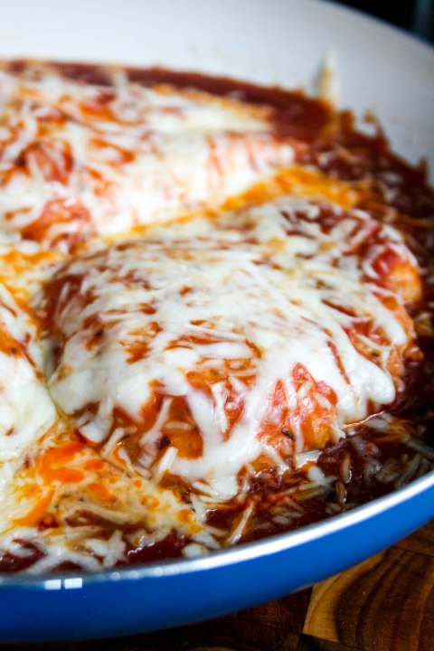 Easy Skillet Chicken Parmesan