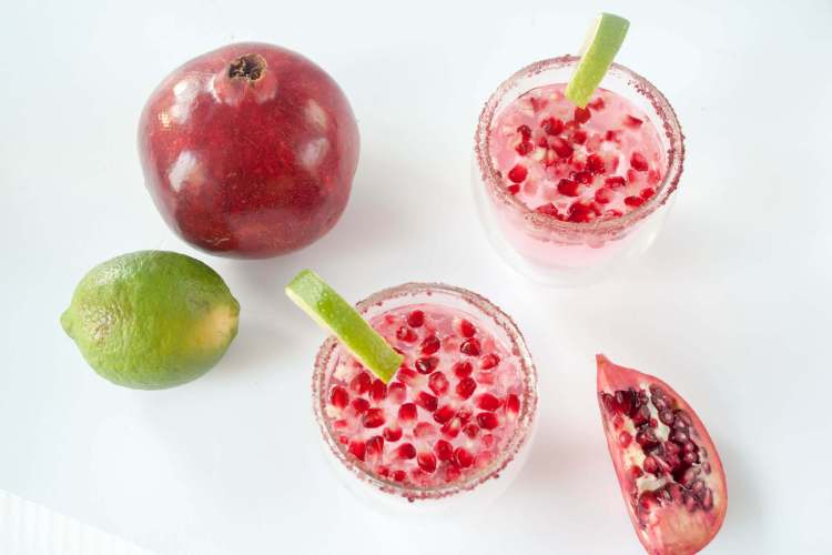 Stevia-Sweetened Pomegranate Lime Spritzer. No sugar, no alcohol.
