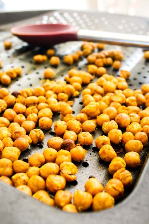 Coconut Curry Roasted Chickpeas