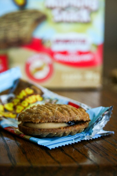 Bear Paws Morning Snack with Wowbutter