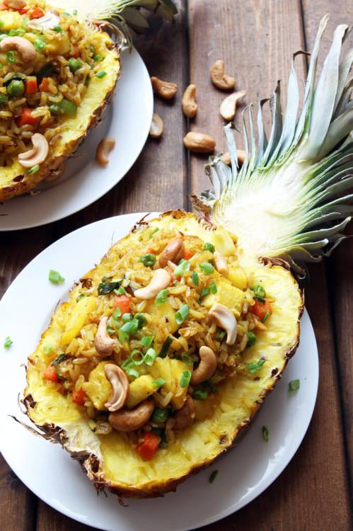 Baked Pineapple Fried Rice - Leelalicious